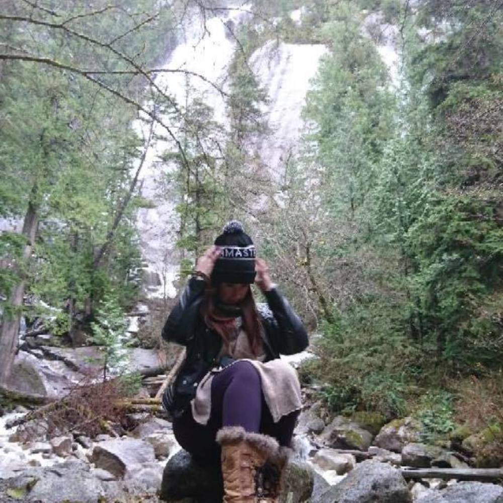 Meet your Posher, Leilei